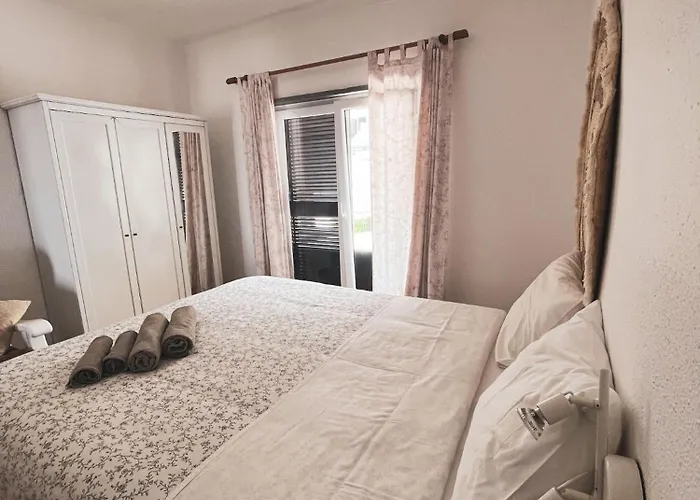 Philip's House בית נופש *